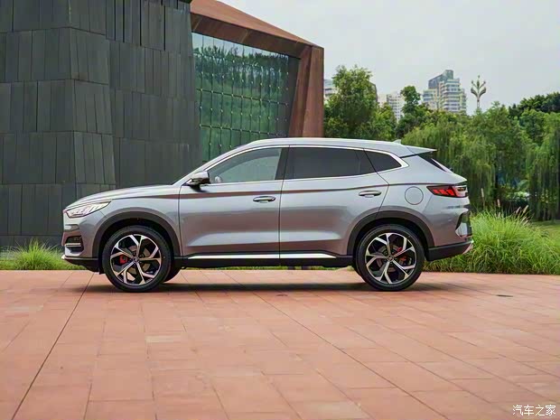 比亞迪 宋PLUS 2020款 基本型