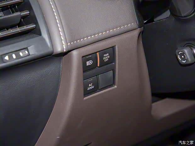 豐田(進口) 埃爾法 2024款 雙擎 2.5L 臻享版