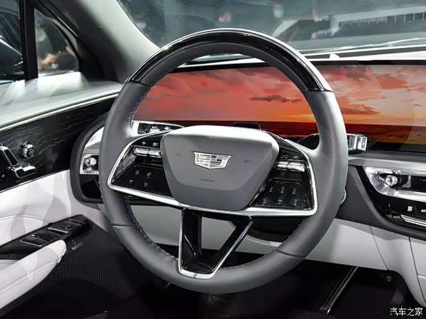 上汽通用凱迪拉克 LYRIQ 2022款 后驅(qū)長(zhǎng)續(xù)航豪華版