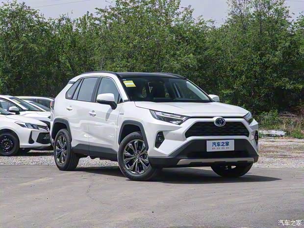 一汽丰田 RAV4荣放 2023款 双擎 2.5L E-CVT两驱精英Plus版 一汽丰田 RAV4荣放 2023款 双擎 2.5L E-CVT两驱精英Plus版