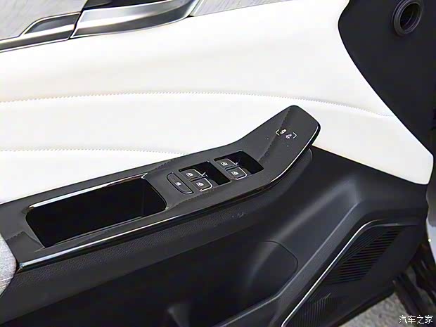 一汽奔騰 奔騰E01 2020款 基本型