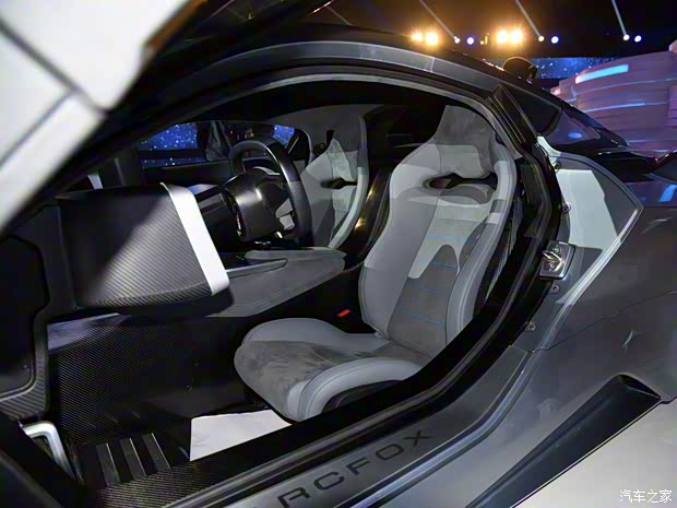 北汽新能源 ARCFOX-GT 2019款 基本型 北汽新能源 ARCFOX-GT 2019款 基本型