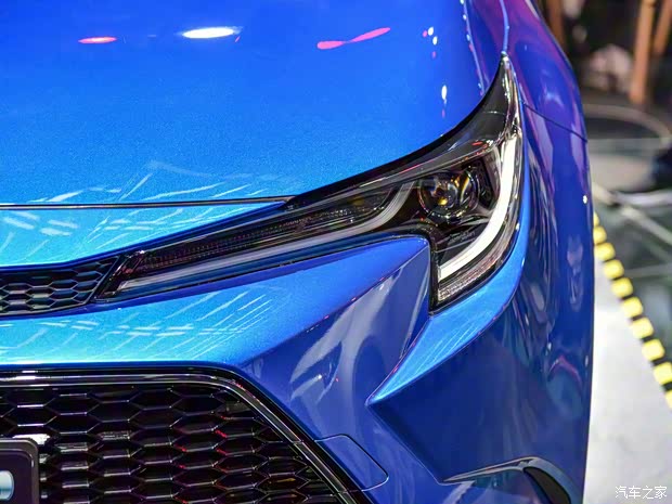 广汽丰田 雷凌 2019款 双擎 基本型