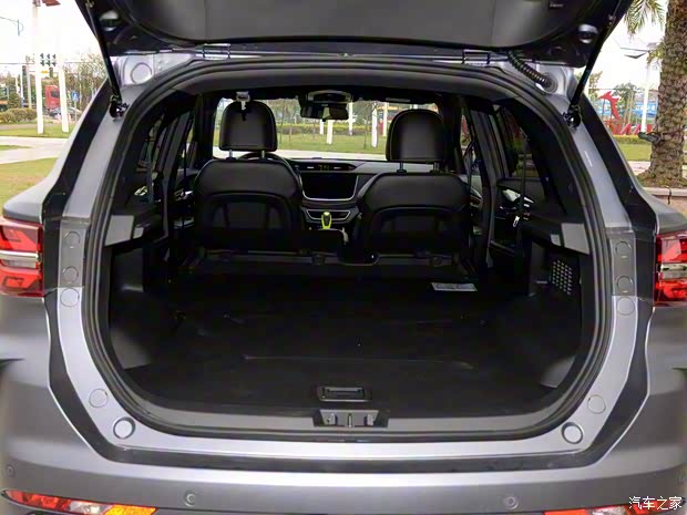 SWM斯威汽车 SWM斯威G01 2018款 1.5T 自动FF