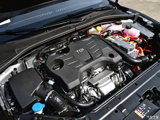 上汽集团 名爵6新能源 2020款 混动Trophy智驾旗舰版 上汽集团 名爵6新能源 2020款 混动Trophy智驾旗舰版