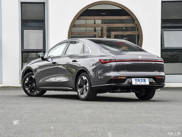 合创汽车 合创A06 2022款 550A 合创汽车 合创A06 2022款 550A