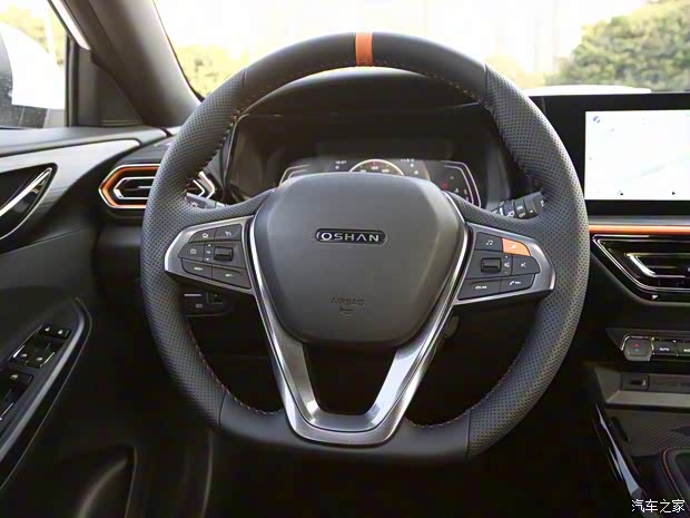 長(zhǎng)安汽車(chē) 長(zhǎng)安歐尚X5 2022款 運(yùn)動(dòng)版 1.5T DCT颶風(fēng)音速版