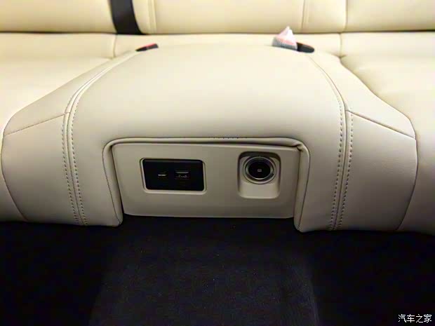 上汽通用凱迪拉克 凱迪拉克CT6 2019款 28T 時(shí)尚型