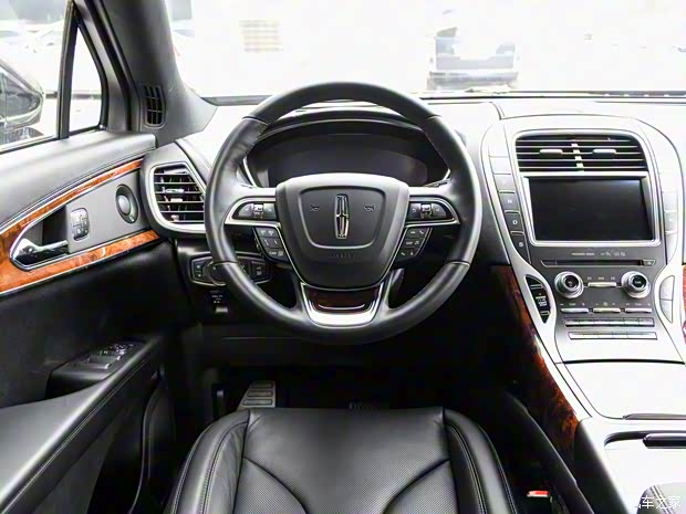 林肯 航海家 2019款 2.0T 四驱尊雅型