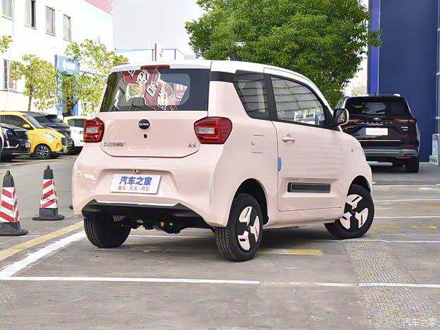 北京汽車(chē)制造廠 元寶 2023款 悅萌版