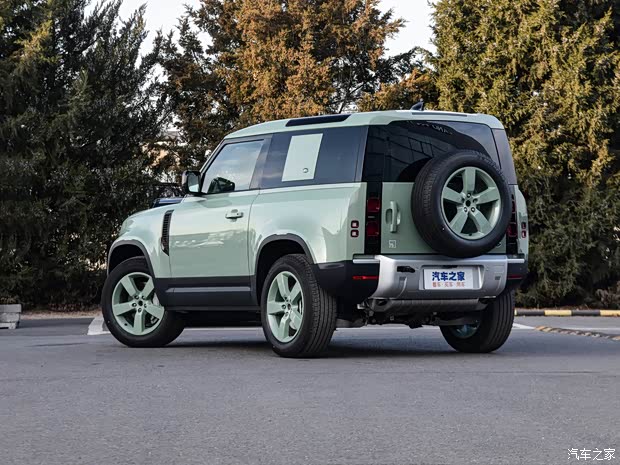 路虎(進(jìn)口) 路虎衛(wèi)士 2023款 90 75th Limited Edition