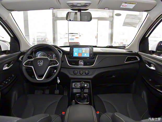 上汽通用五菱 宝骏730 2019款 1.5T 手动时尚型 7座 上汽通用五菱 宝骏730 2019款 1.5T 手动时尚型 7座