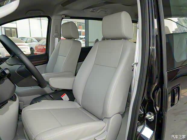 江淮汽车 瑞风L5 2022款 2.0T 手动柴油版 江淮汽车 瑞风L5 2022款 2.0T 手动柴油版