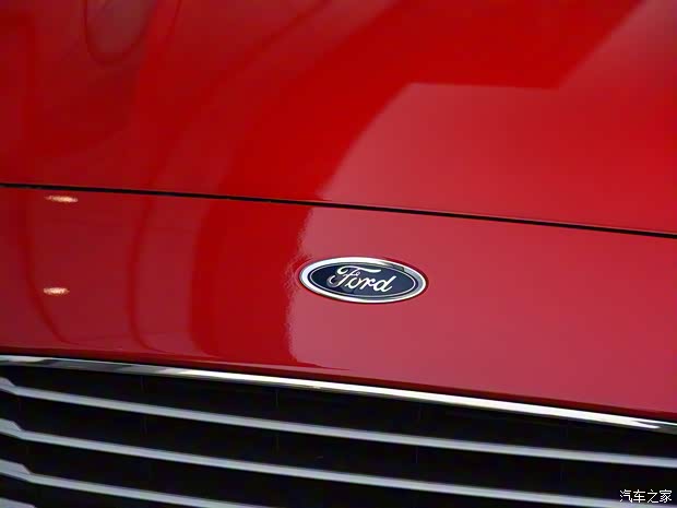 長安福特 福克斯 2019款 三廂 1.5L 手動鋒躍型