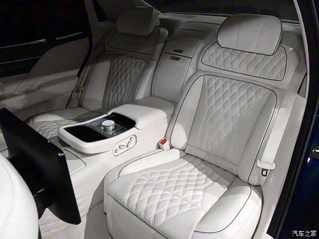 捷尼賽思 捷尼賽思G90 2023款 行政加長(zhǎng)版