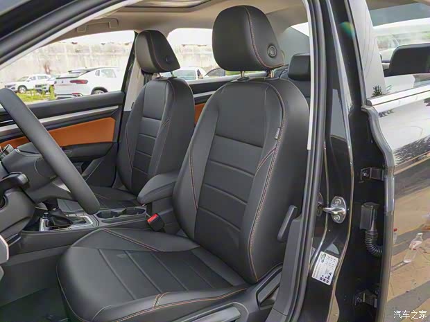 一汽-大众 宝来 2023款 200TSI DSG智行版 一汽-大众 宝来 2023款 200TSI DSG智行版