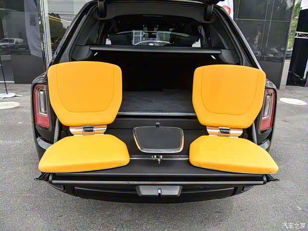 勞斯萊斯 庫(kù)里南 2020款 Black Badge