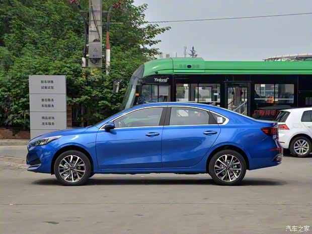 東風(fēng)悅達(dá)起亞 起亞K3新能源 2021款 EV 智享互聯(lián)版