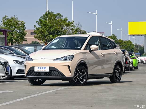 合眾汽車 哪吒AYA 2023款 401