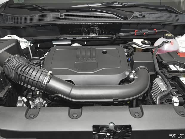 上汽通用雪佛蘭 開拓者 2021款 輕混 650T 7座 型版