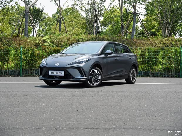 上汽集团 MG MULAN 2022款 520km 旗舰版 上汽集团 MG MULAN 2022款 520km 旗舰版