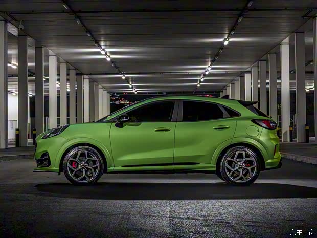 福特(进口) PUMA 2021款 ST 福特(进口) PUMA 2021款 ST