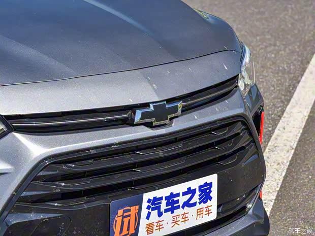 上汽通用雪佛蘭 沃蘭多 2018款 Redline 530T 自動(dòng)耀享版(5+2款)