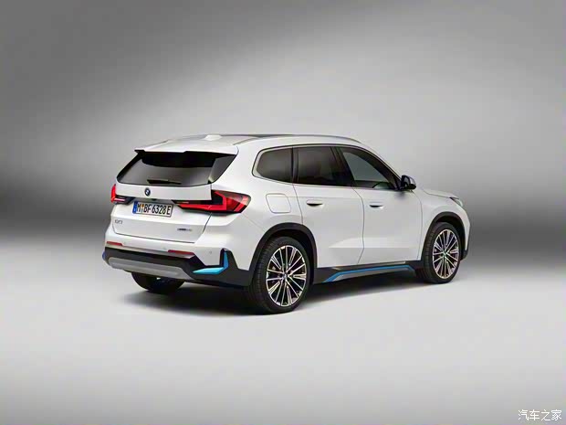 宝马(进口) 宝马iX1 2022款 xDrive30