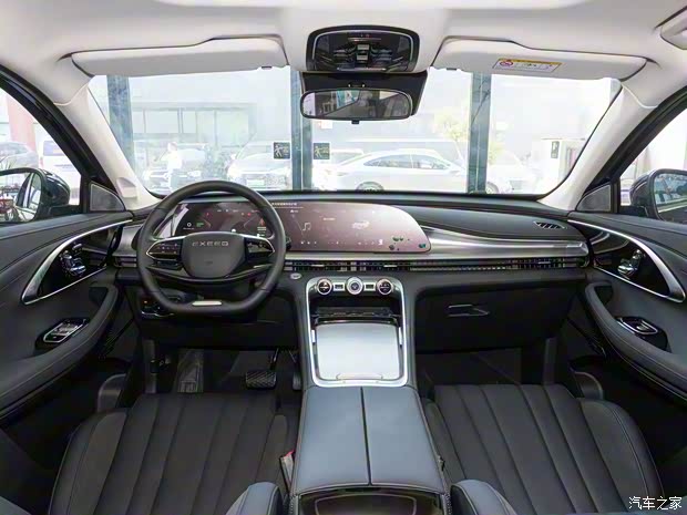 星途 星途凌云 2024款 300T 兩驅(qū)星耀版