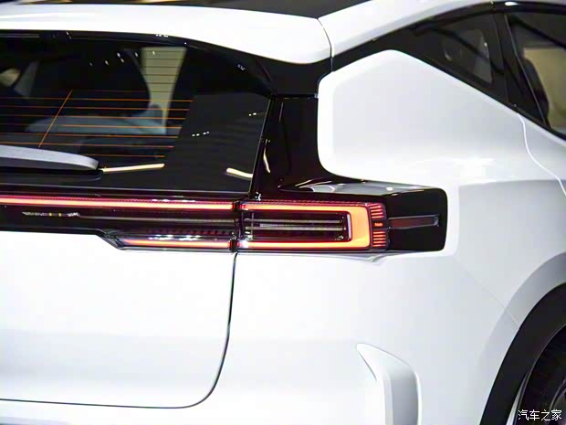 Polestar Polestar 3 2024款 雙電機(jī)高性能版