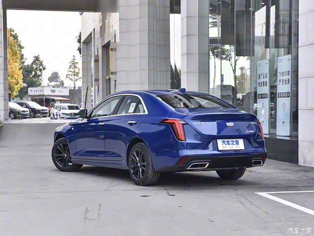 上汽通用凯迪拉克 凯迪拉克CT4 2022款 28T 豪华型