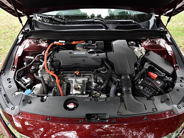 廣汽本田 雅閣 2018款 銳·混動(dòng) 2.0L 銳尊版