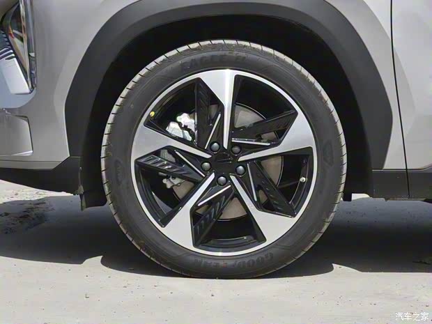 吉利汽車 銀河L7 2023款 插混 基本型