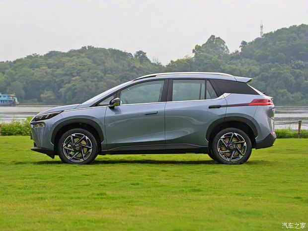 埃安 AION V 2024款 Plus 基本型 埃安 AION V 2024款 Plus 基本型