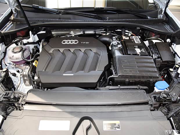 一汽-大众奥迪 奥迪Q3 2019款 40 TFSI 时尚致雅型