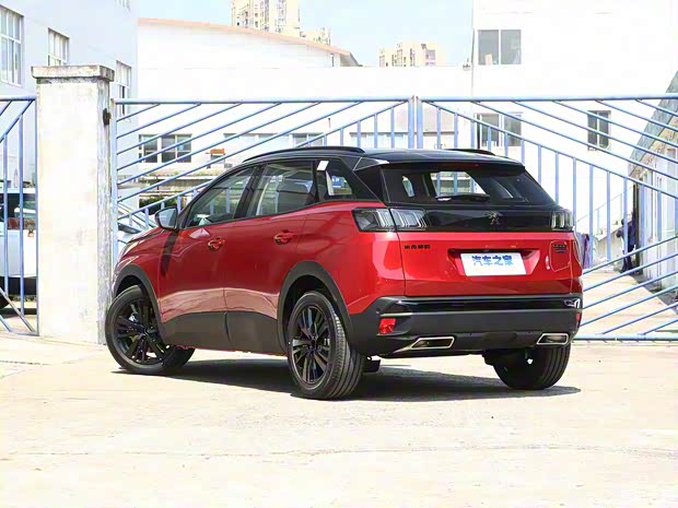 東風(fēng)標(biāo)致 標(biāo)致4008 2022款 400THP 炫夜科技版