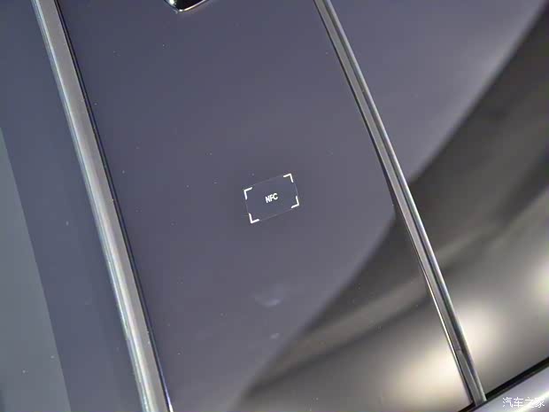 華人運(yùn)通 高合HiPhi Y 2023款 765km 旗艦版