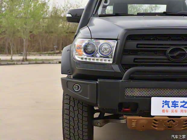 中兴汽车 中兴1986 2023款 2.0T竞技版自动汽油四驱超豪华标双 中兴汽车 中兴1986 2023款 2.0T竞技版自动汽油四驱超豪华标双