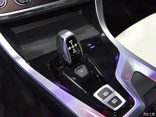 领克 领克01 2020款 1.5T 两驱HEV Pro版 领克 领克01 2020款 1.5T 两驱HEV Pro版