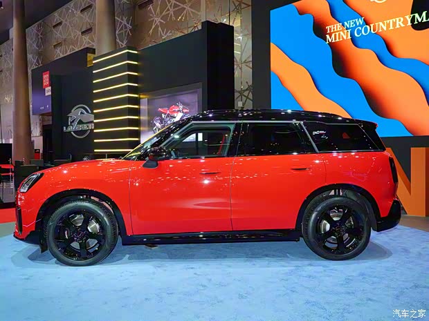 MINI JCW MINI JCW COUNTRYMAN 2024款 2.0T JOHN COOPER WORKS MINI JCW MINI JCW COUNTRYMAN 2024款 2.0T JOHN COOPER WORKS