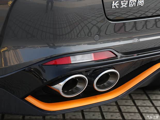 长安汽车 长安欧尚X5 2022款 1.5T DCT旋风冲锋版