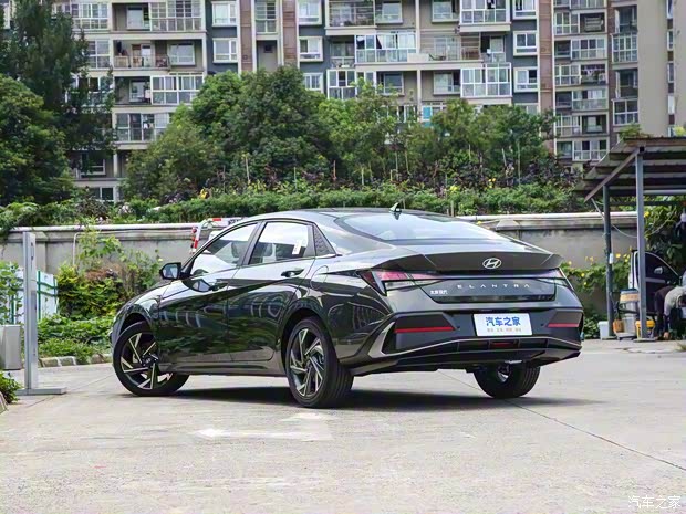 北京現(xiàn)代 伊蘭特 2024款 基本型