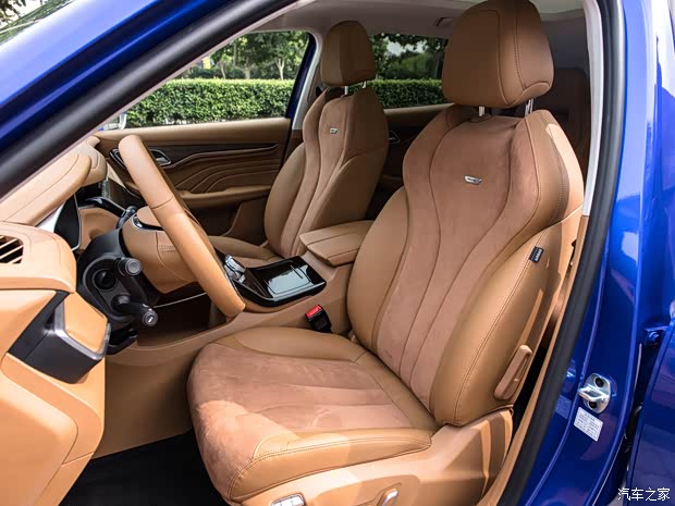 上汽集团 荣威MARVEL X 2018款 两驱Premium版