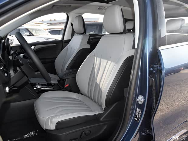 长安福特 锐际 2019款 EcoBoost 245 嘉享款 长安福特 锐际 2019款 EcoBoost 245 嘉享款