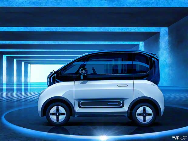 上汽通用五菱 新宝骏E300 2020款 基本型