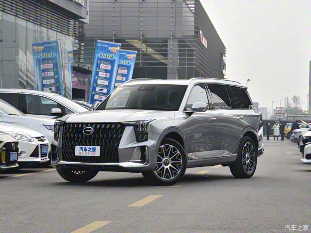 广汽乘用车 传祺GS8 2022款 双擎系列 2.0TM 四驱旗舰版(六座) 广汽乘用车 传祺GS8 2022款 双擎系列 2.0TM 四驱旗舰版(六座)