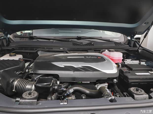 上汽大通 領(lǐng)地 2023款 2.0T 穿越豪華版 6座 上汽大通 領(lǐng)地 2023款 2.0T 穿越豪華版 6座