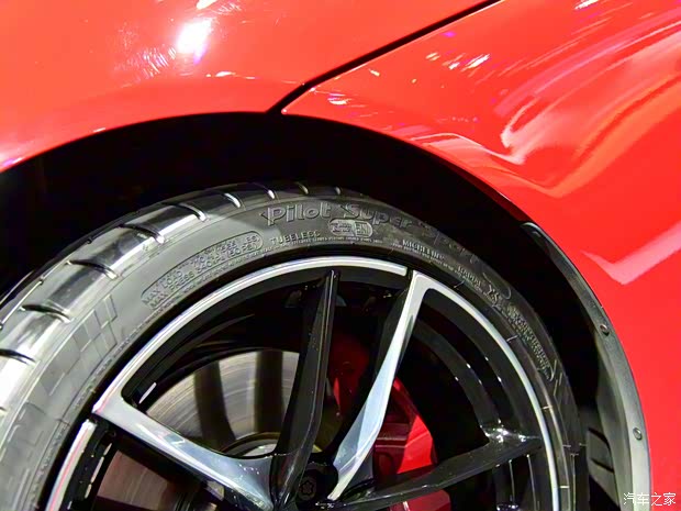 豐田(進(jìn)口) SUPRA 2021款 GR SUPRA 3.0T 標(biāo)準(zhǔn)型