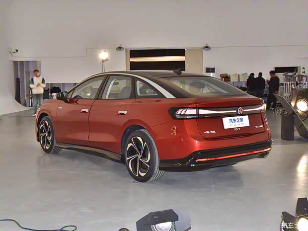一汽-大众 大众ID.7 VIZZION 2023款 高配版 一汽-大众 大众ID.7 VIZZION 2023款 高配版