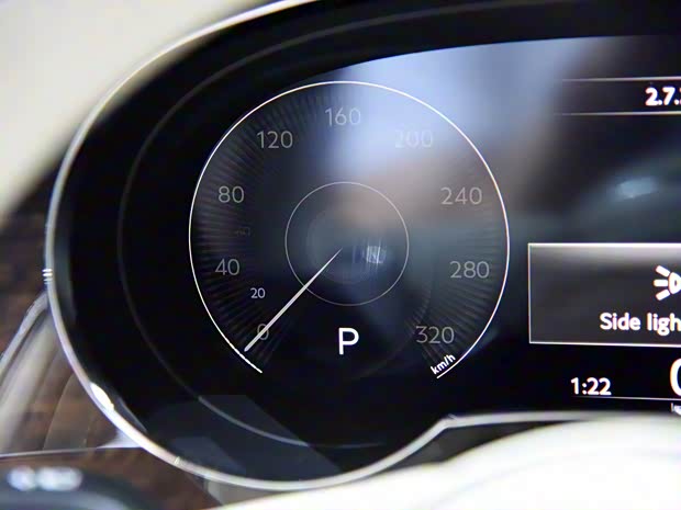 賓利 添越 2021款  4.0T V8